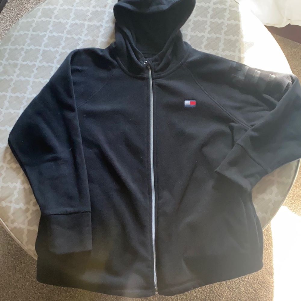Women’s Tommy Hilfiger zip up.